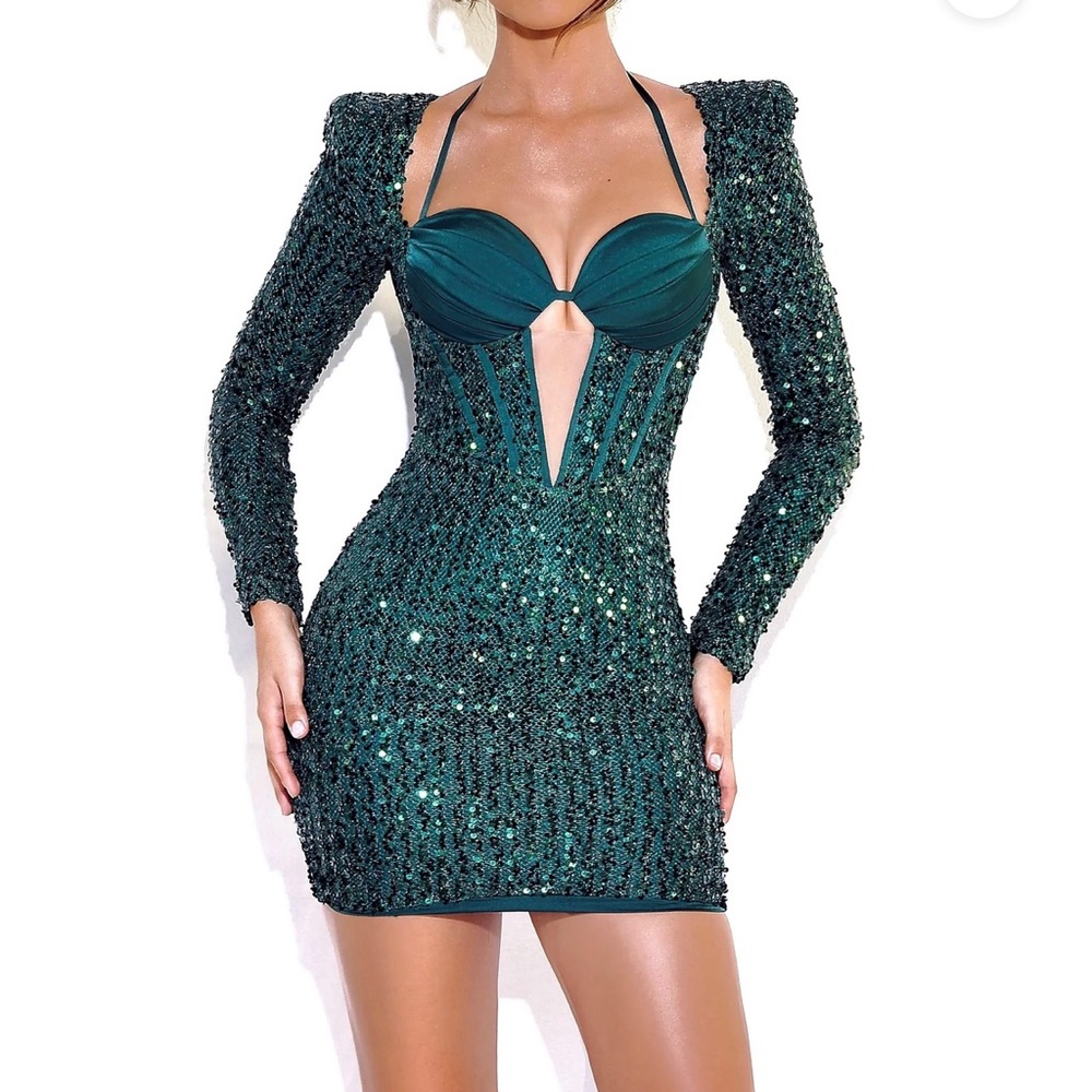 Miss Circle Melina Emerald Green Long Sleeve Dress